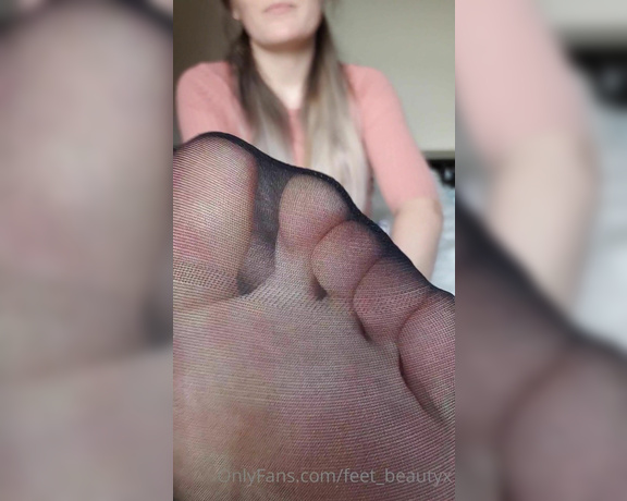 Feet_beautyx aka feet_beautyx - 09-30-2020 OnlyFans Video - Itssss pantyhose dayyyy Woohooo Well