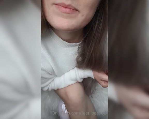 Feet_beautyx aka feet_beautyx - 10-04-2020 OnlyFans Video - Love the new socks boy  But dont forget that they get smelly and require cleaning