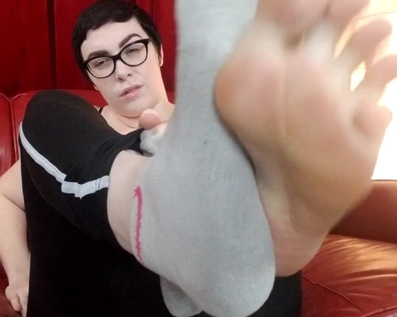 Jane Judge aka janejudge - 03-28-2020 OnlyFans Video - Cutest toes in town