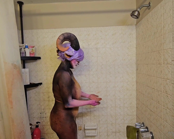 Mypet_monstergirl aka mypetmonstergirl - 11-19-2024 OnlyFans Video - Ask a Monster Girl Shower and Interview