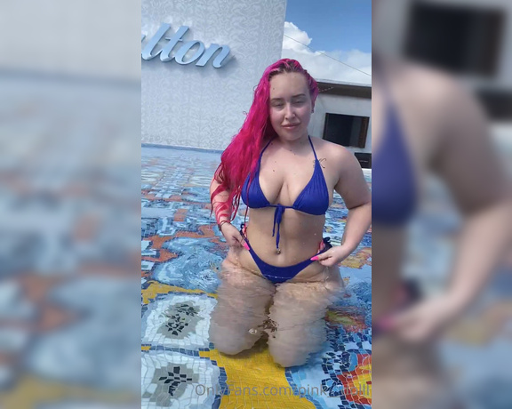 Pink Dolll aka pink__dolll - 11-12-2020 OnlyFans Video - Comme un poisson dans leau