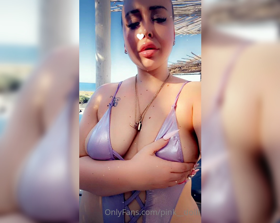 Pink Dolll aka pink__dolll - 03-03-2022 OnlyFans Video - Vacation mood ON