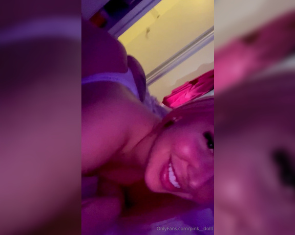 Pink Dolll aka pink__dolll - 11-09-2023 OnlyFans Video - Disappear in between my ass cheeks