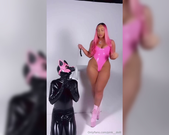 Pink Dolll aka pink__dolll - 02-24-2024 OnlyFans Video - OBEY _ Im the definition of a BAD BTCH