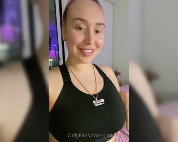 Pink Dolll aka pink__dolll - 09-01-2020 OnlyFans Video - DM me to Purchase the 10min video HARDCORE SmotheringMummification