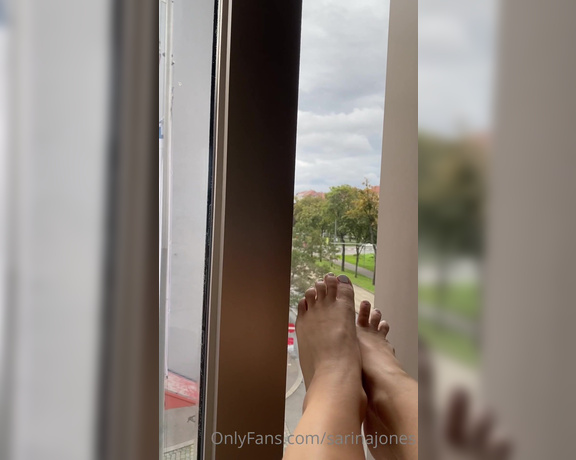 Sarina Jones aka sarinajones - 01-28-2023 OnlyFans Video - I gave the drivers a way better view