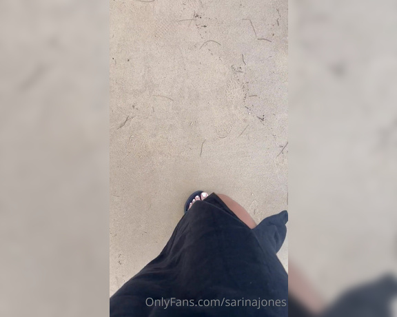 Sarina Jones aka sarinajones - 04-12-2023 OnlyFans Video - Feeling the sand under my soles is the feeling of summer