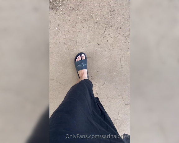 Sarina Jones aka sarinajones - 04-12-2023 OnlyFans Video - Feeling the sand under my soles is the feeling of summer