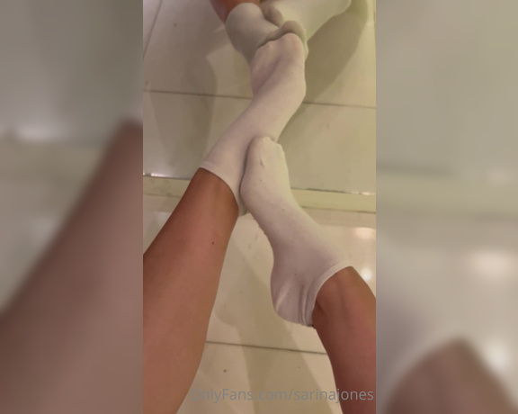 Sarina Jones aka sarinajones - 04-25-2023 OnlyFans Video - My socks are clearly fresh and clean But I want to show them to you Lets