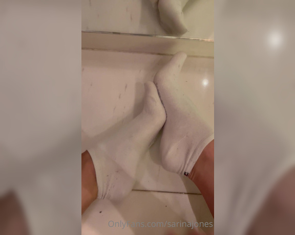 Sarina Jones aka sarinajones - 04-25-2023 OnlyFans Video - My socks are clearly fresh and clean But I want to show them to you Lets