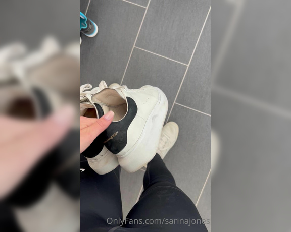 Sarina Jones aka sarinajones - 09-26-2023 OnlyFans Video - Im in at the lockers room right after my gym workout