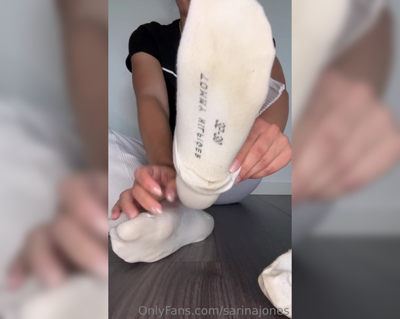 Sarina Jones aka sarinajones - 11-14-2023 OnlyFans Video - Do you like dirty socks Im showing some to you