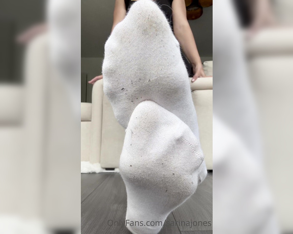 Sarina Jones aka sarinajones - 07-12-2024 OnlyFans Video - Im pushing my dirty socks right in front of your nose