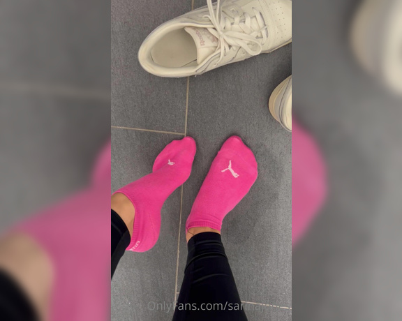 Sarina Jones aka sarinajones - 12-02-2023 OnlyFans Video - My gym outfit matches my pink socks