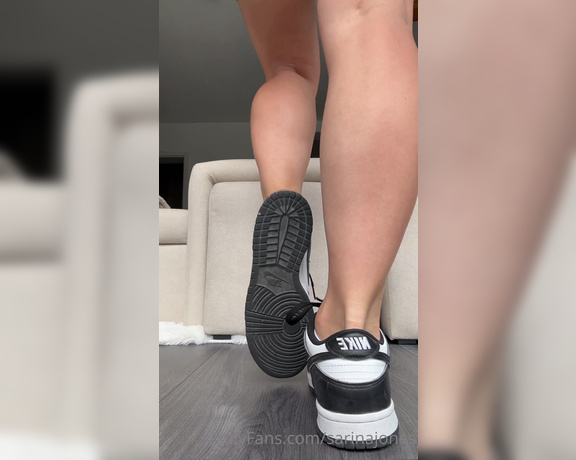 Sarina Jones aka sarinajones - 07-06-2024 OnlyFans Video - I know youre enjoying watching me wearing these Nike dunk low panda