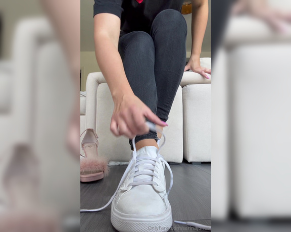 Sarina Jones aka sarinajones - 12-30-2023 OnlyFans Video - Im taking off my white puma sneaker and my slightly dirty socks