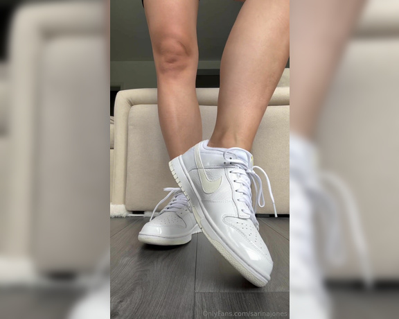 Sarina Jones aka sarinajones - 09-24-2024 OnlyFans Video - I present these white Nike dunk low to you