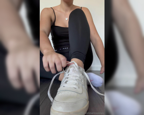 Sarina Jones aka sarinajones - 10-06-2024 OnlyFans Video - These socks are worn 3 days and I made them really sweaty at the gym