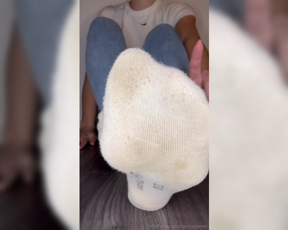 Sarina Jones aka sarinajones - 12-06-2024 OnlyFans Video - I take off my McQueens to present you my dirty socks