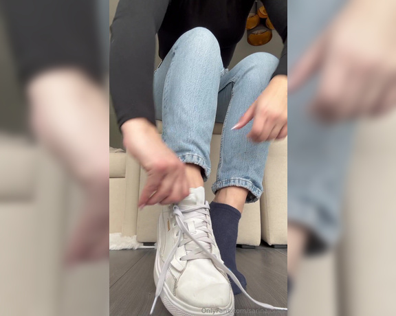 Sarina Jones aka sarinajones - 06-18-2024 OnlyFans Video - Im taking off my white puma sneaker to present you my dark blue _ dirty_ puma