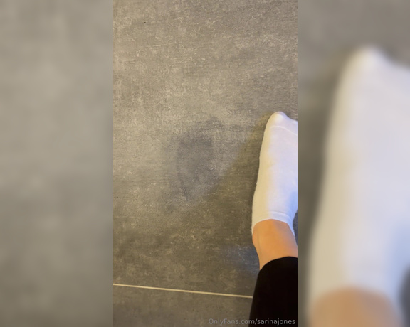 Sarina Jones aka sarinajones - 08-16-2024 OnlyFans Video - These socks are 3 days worn