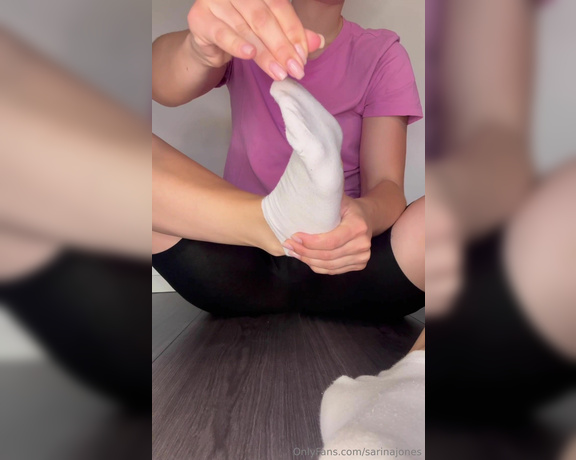 Sarina Jones aka sarinajones - 09-22-2024 OnlyFans Video - I just put these white socks on