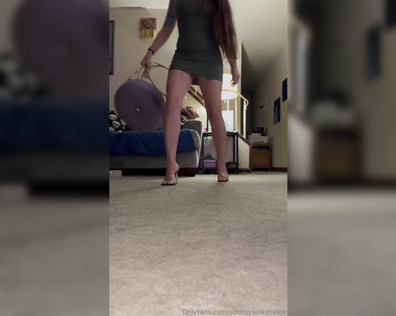 SoldmySolesforInk aka soldmysolesforink - 12-06-2023 OnlyFans Video - Love how sexy yall can make me feel