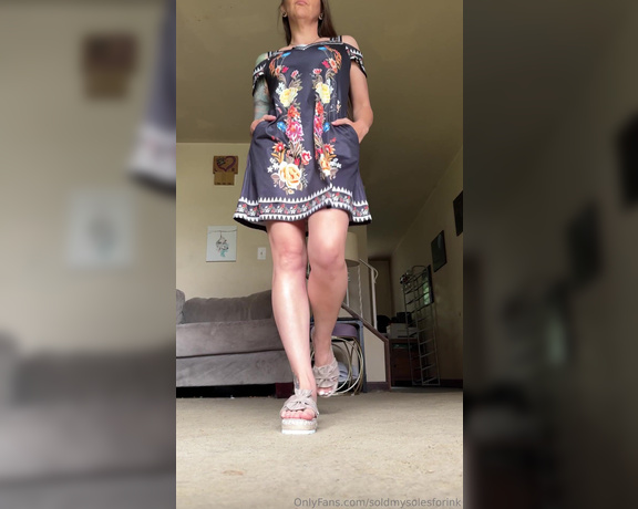 SoldmySolesforInk aka soldmysolesforink - 05-16-2024 OnlyFans Video - Happy hump day You know you cant resist  even in sandals I turn up the