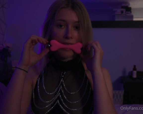 Princess-Rae aka princess-rae - 04-12-2022 OnlyFans Video - This new gag is going to make good obedience training  Imagine the drool after hours