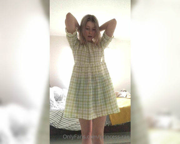 Princess-Rae aka princess-rae - 06-01-2022 OnlyFans Video - Were back in the UK finally Staying with family for a few days