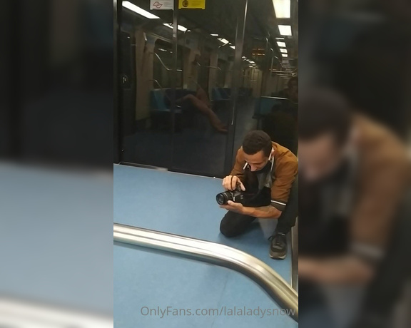 Lady Snow aka lalaladysnow - 12-22-2020 OnlyFans Video - Making of on the subway in São Paulo Brazil