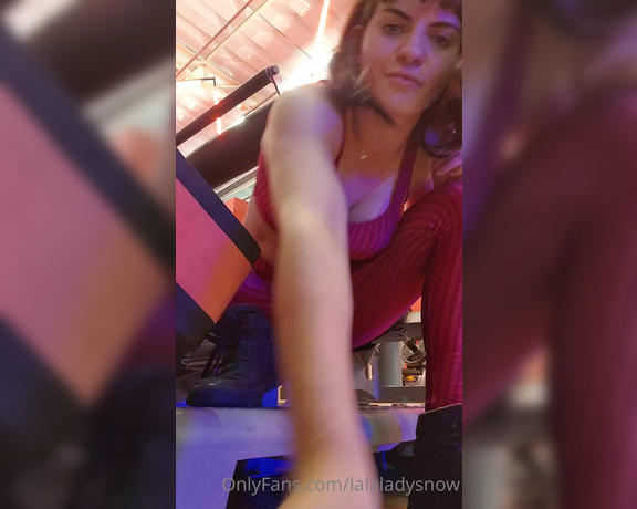 Lady Snow aka lalaladysnow - 07-08-2023 OnlyFans Video - Treino de glúteo com ênfase em xoxota_stdr