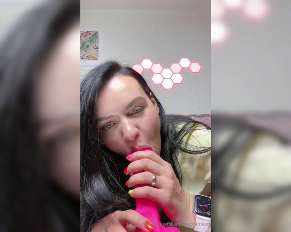 The Fallen Babe aka thefallenbabepremium - 11-08-2024 OnlyFans Video - Dildo fuck in pink heels 12 mins My dear high heels and hairy pussy lover, this