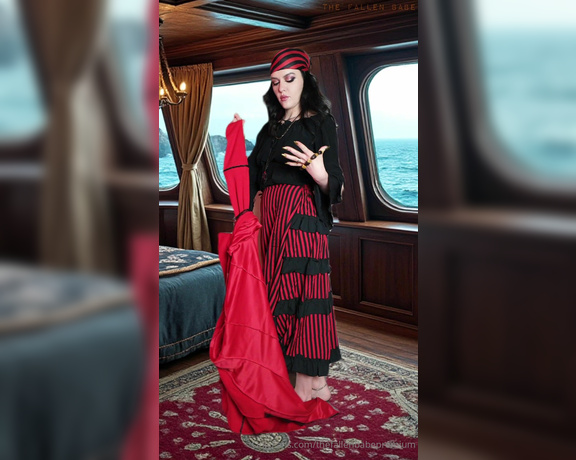 The Fallen Babe aka thefallenbabepremium - 10-28-2024 OnlyFans Video - Naughty Pirate Masturbation 1331Is there anything that pirates love more than gold Well, this pirate loves