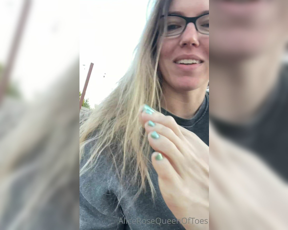 Alice Rose aka alicerosequeenoftoes - 01-18-2023 OnlyFans Video - Its a bit cool outside so you are responsible for keeping my feet warm  I