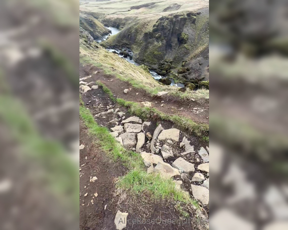 Alice Rose aka alicerosequeenoftoes - 05-29-2023 OnlyFans Video - We go for a hike and I say I need to stop because there might be