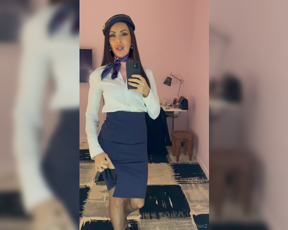 Alysa nylon VIP aka alysanylon2 - 11-02-2023 OnlyFans Video - IT HAPPENS new special flight attendant video with two passengers ÇA ARRIVE nouvelle video special hôtesse