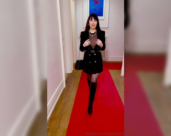 Alysa nylon VIP aka alysanylon2 - 02-28-2024 OnlyFans Video - MA TENUE POUR CE SOIR  MY OUTFIT FOR THIS EVENING