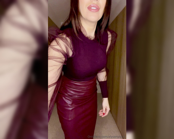 Alysa nylon VIP aka alysanylon2 - 03-12-2024 OnlyFans Video - OUTFIT FOR A PERSONALIZED VIDEO HAVE NICE DAY  TENUE POUR UNE VIDÉO PERSONNALISÉE BONNE JOURNÉE