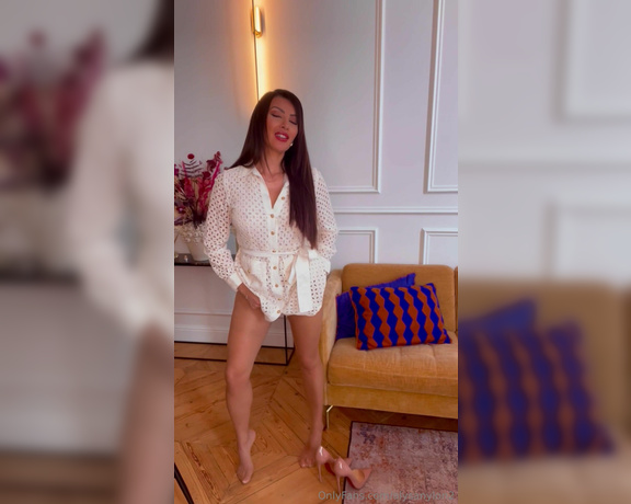 Alysa nylon VIP aka alysanylon2 - 07-09-2024 OnlyFans Video - OUTFIT OF THE DAY FOR A PERSONALIZED VIDEO FOR A FAN TENUE DU JOUR POUR UNE