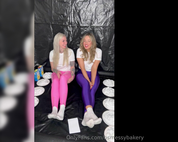 ‍Bsmessybakery ‍ aka bsmessybakery - 08-10-2024 OnlyFans Video - Check your DMs for the full video of myself and the beautiful danniikennedy going head to