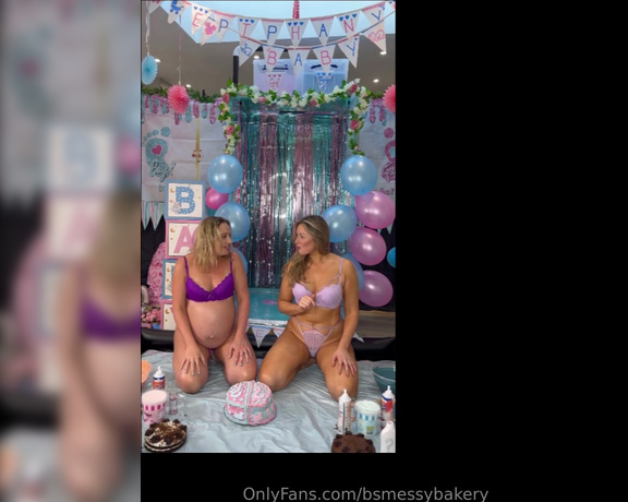 ‍Bsmessybakery ‍ aka bsmessybakery - 08-25-2024 OnlyFans Video - I hope you all received the full video in your DMs on Friday of the