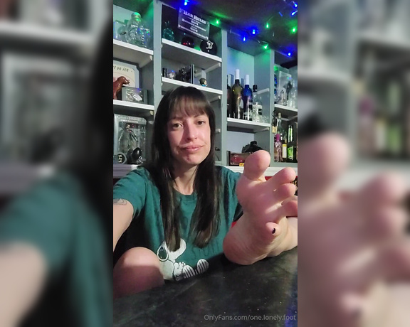 Crystal Paris aka one.lonely.foot - 06-21-2024 OnlyFans Video - Randoms from the week_l44a