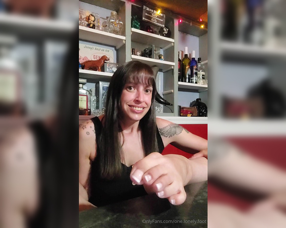 Crystal Paris aka one.lonely.foot - 06-28-2024 OnlyFans Video - Randoms from the week_v63v