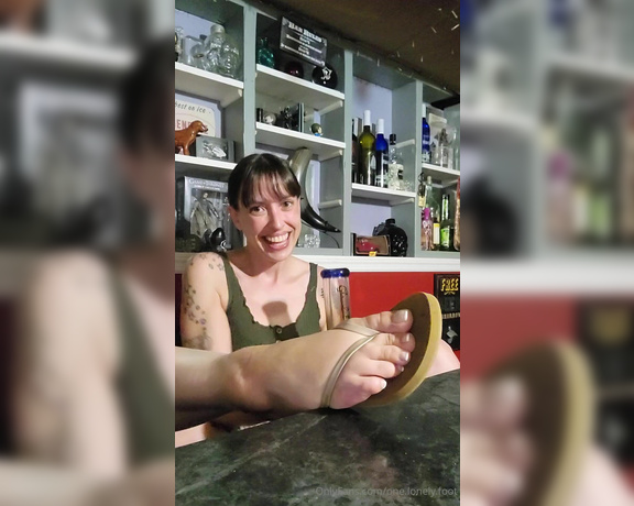 Crystal Paris aka one.lonely.foot - 07-12-2024 OnlyFans Video - Randoms from the week_30gd