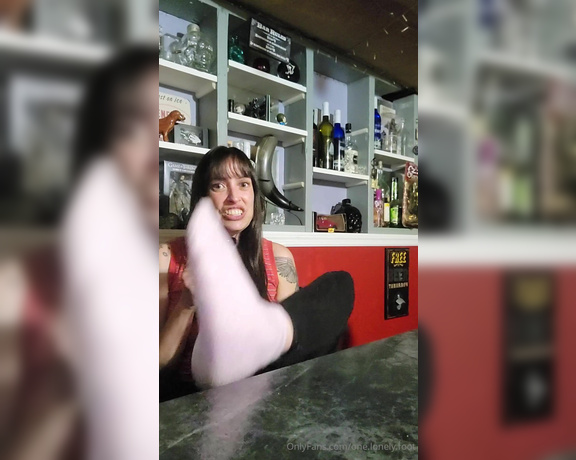 Crystal Paris aka one.lonely.foot - 07-19-2024 OnlyFans Video - Randoms from the week_h0r7