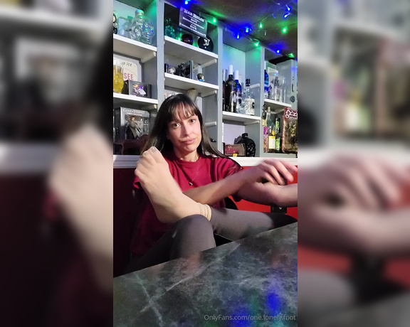 Crystal Paris aka one.lonely.foot - 09-27-2024 OnlyFans Video - Randoms from the week_vtqu