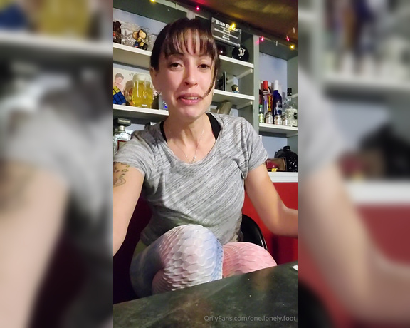 Crystal Paris aka one.lonely.foot - 11-15-2024 OnlyFans Video - Randoms from the week_r2mu