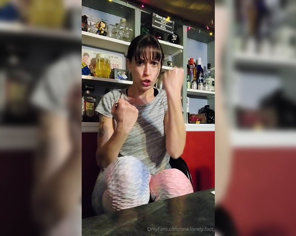 Crystal Paris aka one.lonely.foot - 11-15-2024 OnlyFans Video - Randoms from the week_r2mu