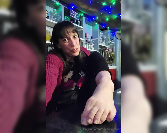 Crystal Paris aka one.lonely.foot - 01-10-2025 OnlyFans Video - Randoms from the week_8nq6